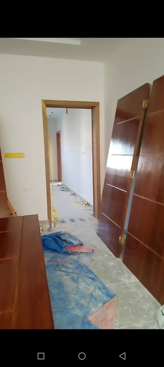 صباغ غرف بيبان اخشاب صبغ ابيض حراري تصليح فتح غرف وشد***********
