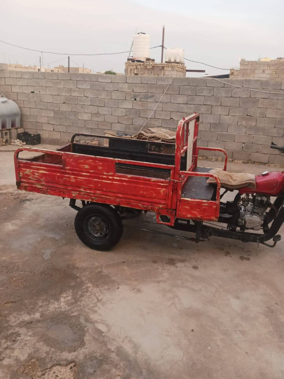 ستوته صلطان للبيع بدون اوراق سعر 700وبيه مجال العمارة آلاف دار


**إذا كنت صاحب هذا الإعلان وتريد حذفه لأي سبب، رجاءا أرسل رسالة إلى الدعم الفني**