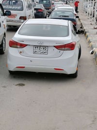 النتره ٢٠١٢ بيه جاملغ و بنيد و خشم الشاصي فقط سياره جديده و حلوه تخم ت...