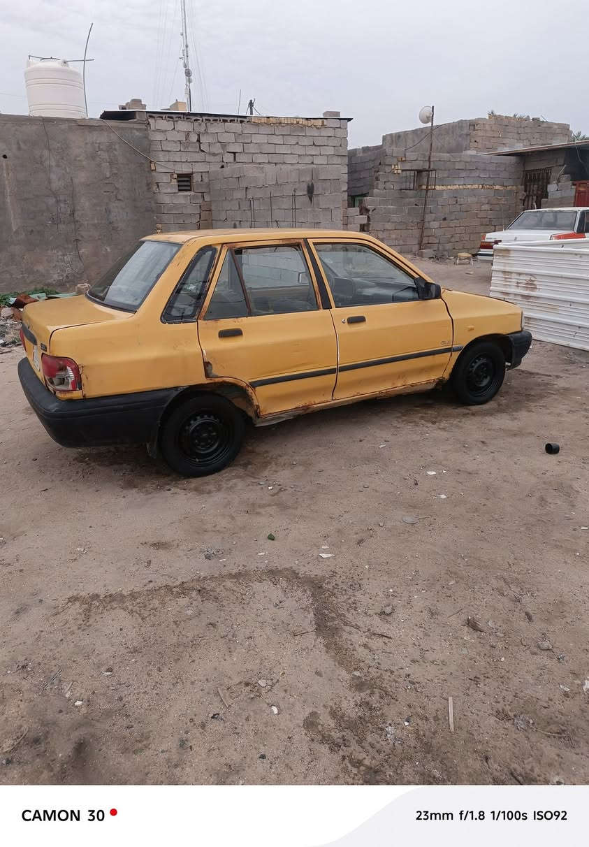 سايبة البيع مصفرة هية وغرامات سنوية 27 راعية يريد تحويل مكينة وكير خير من اللة بس عدي الرابع يفلت سعر 16 و مراوس مكاني م قصر ***********
