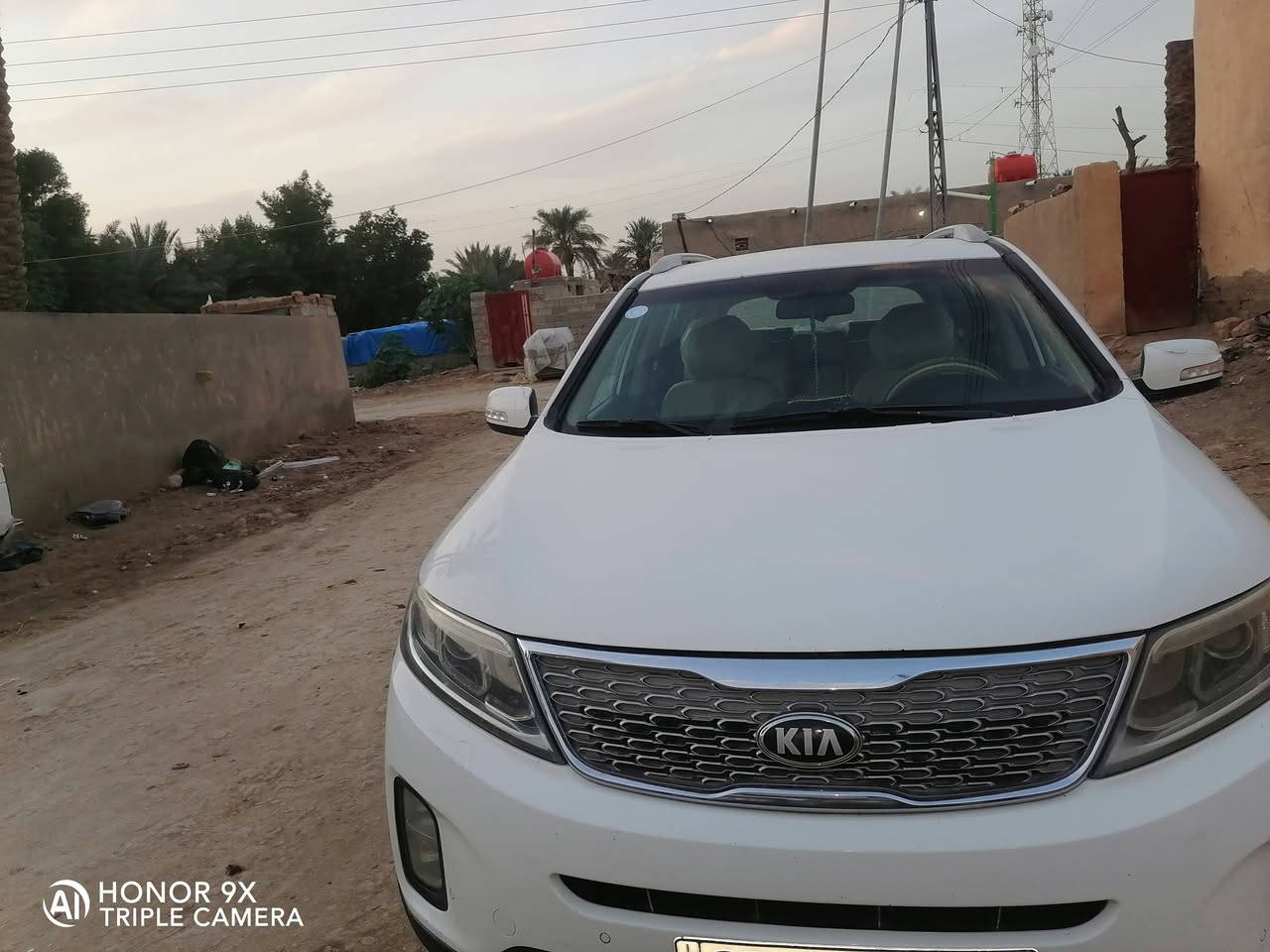 سورنتو خليجي موديل ١٣ مكفوله 
محرك ٦ سلندر. /  ٧ راكب   /  ٣ قطع تبريد

للاستفسار اتصل بالرقم ***********
