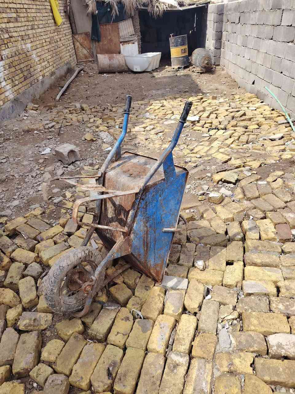 ونج جديد الله شاهد مامتعبينه كاعد مامشتغل بيه مشتريه جديد وكيل سعر 900مجال قليل لموشراي لايعلق ولا يراسل ***********
