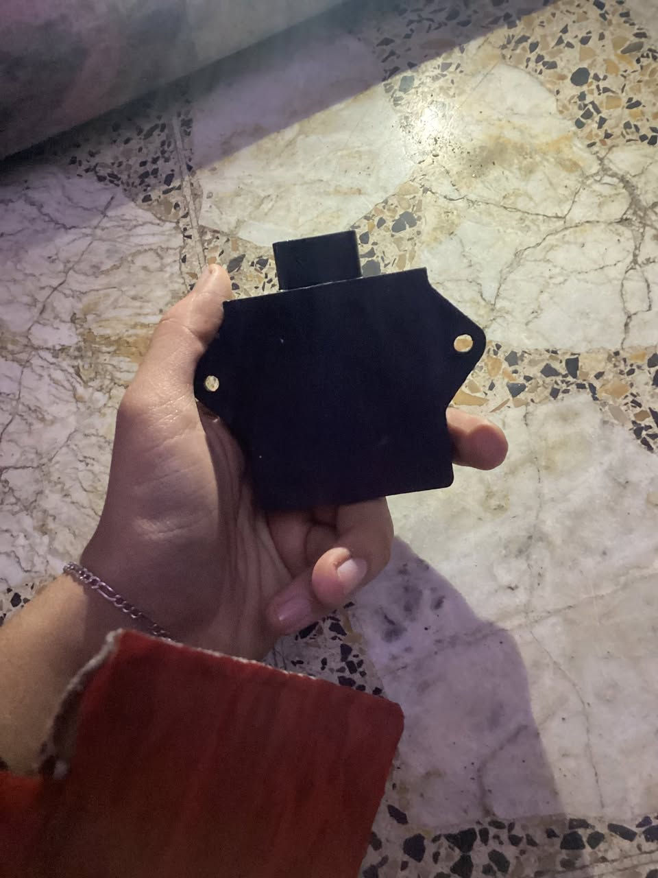 السلام عليكم تانكي سكنس نوزل هوه والعبوه وعقل سكنس نثيه ويرهم ثعلب مال تفصيخ قيم وتعال اخذ مكاني بغداد الحريه ***********
