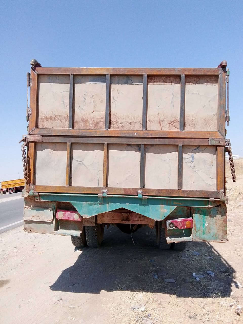سلام عليكم يودي مال ابردين البيع نضافه فوك النص السعر ع خاص ***********
