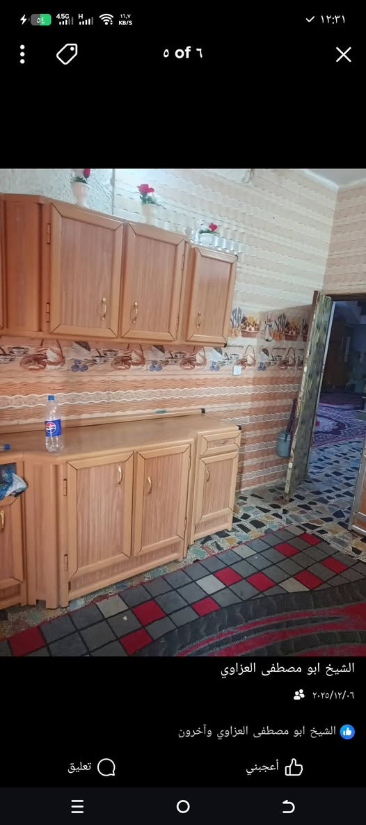 السلام عليكم عيد النشر بسبب الوعود الكاذبه وتم تنزيل من مساحه البيت 580 متر  ملك طابو زراعي سند 25 سعر البيع 75 متوفر كافه الخدمات العنوان بغداد معامل الحسينيه قرب بانزي خانه السعاده اتصال على صاحب الدار المن البيت بناء حديث 2020 بناء درجه اولى ***********
