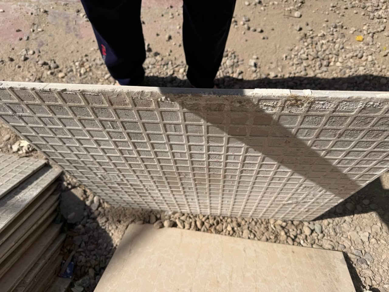 ‎سيراميك مستعمل قياس 60*60 
نظيف من كلا الجهتين 
اللون (كريمي)
180 قطعة سليمة
40 قطعة تحتوي على كسر‎ ناصرية, ذي قار


**إذا كنت صاحب هذا الإعلان وتريد حذفه لأي سبب، رجاءا أرسل رسالة إلى الدعم الفني**