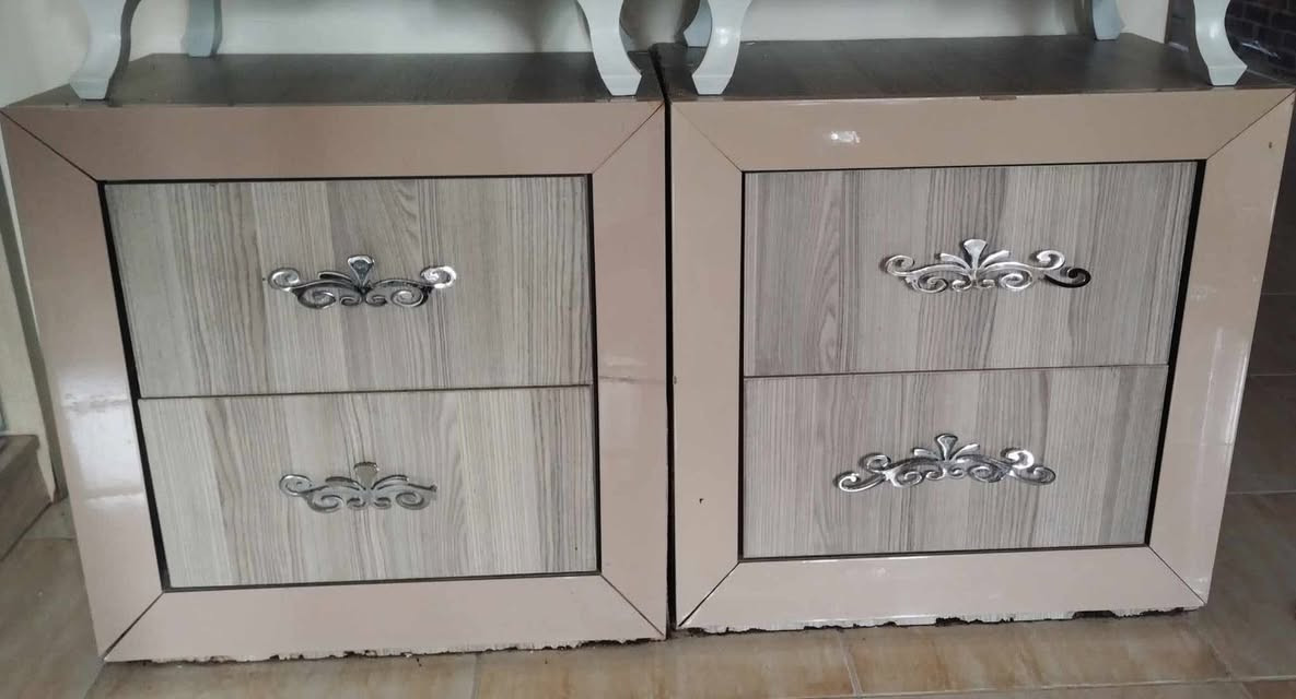 #غرفة_للبيع📌👇🏻
غرفة للبيع (٧) قطع + دوشك مثل الصور💯 العنوان #اربيل_عينكاوة📍للمزيد مراسلتي✅👍🏻


**إذا كنت صاحب هذا الإعلان وتريد حذفه لأي سبب، رجاءا أرسل رسالة إلى الدعم الفني**