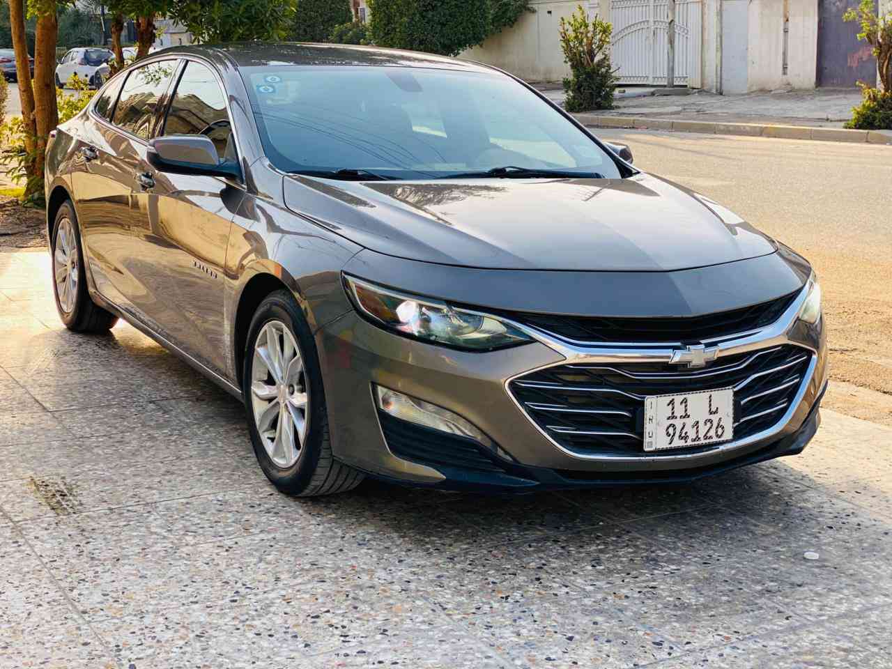 للبيع 
ماليبو موديل 2020
سياره ماشيه 50.000
سياره باسمي رقم بغداد انكليزي
سياره جاهزه منكلشي تخم تايرات حداديه كير محرك 
حادثه فقط بنيد مصيوغ  بنود لغد بدون شاصي وموضح بلسونر 
محرك 1500 تيربو 
مكان السياره بغداد البياع
للتواصل 
***********
