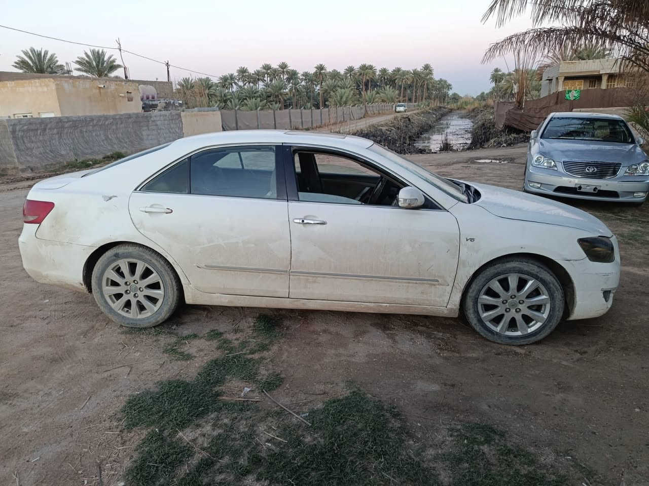 السلام عليكم وين اليدور سياره ياباني خدميه بلاش اريون جامعه موصفات الافلون والكامري رقم كربلاء مميز ٥٢٧٥ 
مداور مكينه جديده تبريد تخم تاير حداديه فتحه سقف برده خلفيه اشاير بلمري السعر ٦٠ ورقه وبيها مجال مكاني طوريج 
***********
