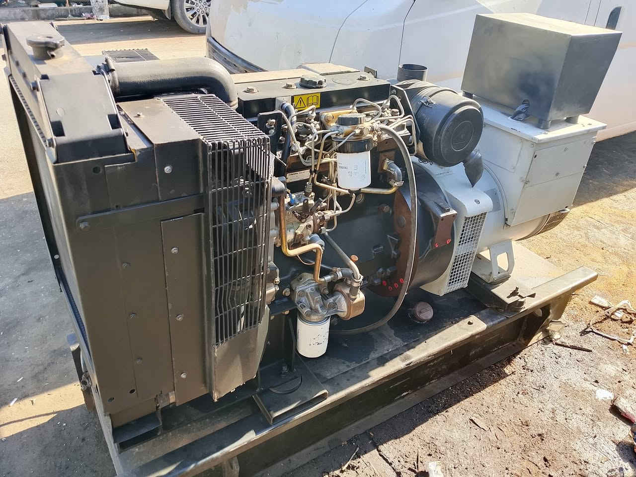 يركنز انكليزي 77كيفي أصلي
مكفولة مشتعله 4500 ساعه
***********
