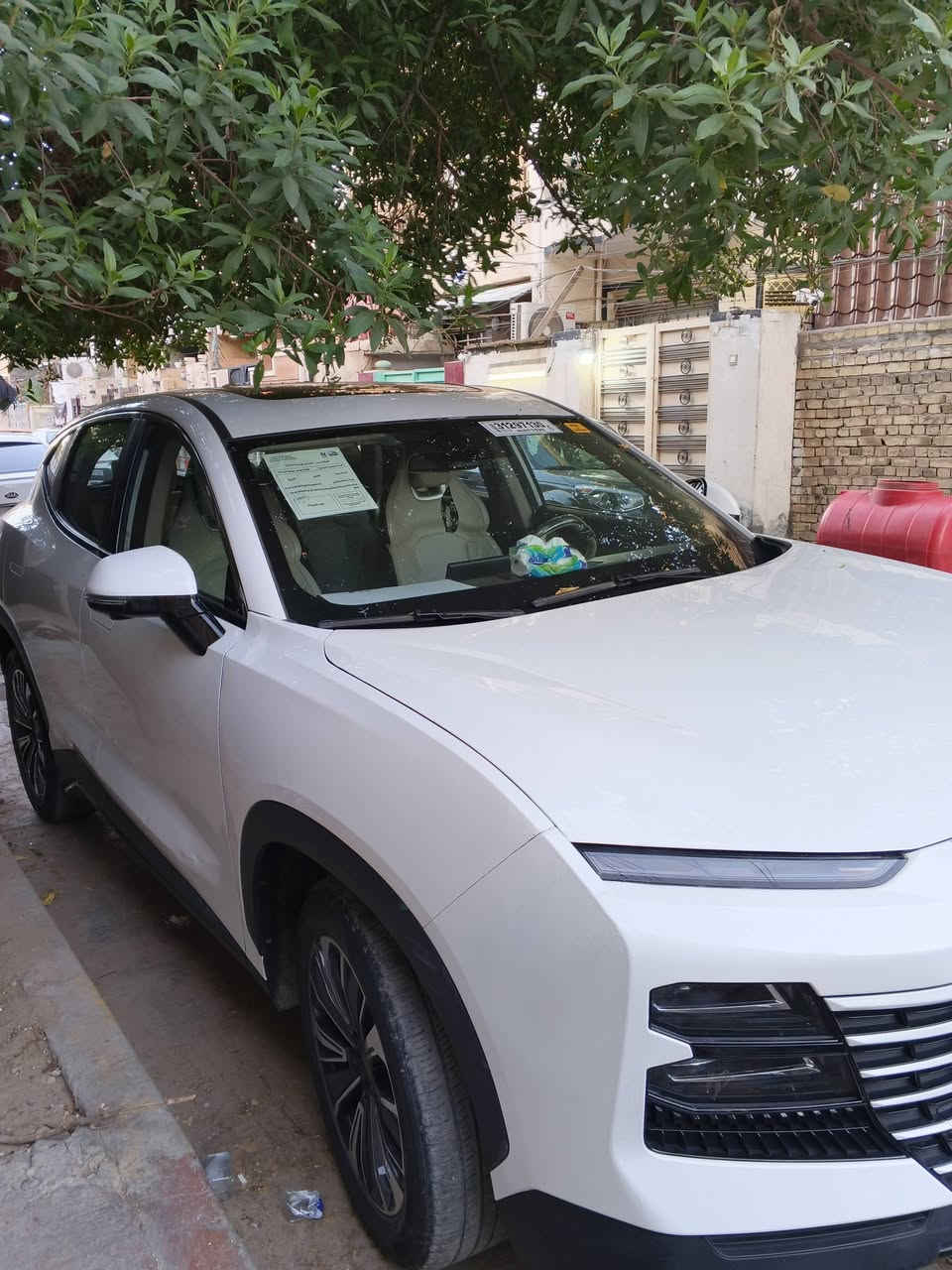 جيتور داشينغ لكجري 2024 ✨

✅ محرك 1.5 تيربو (156 حصان)✅ جير أوتوماتيك DCT 6 سرعات✅ شاشة 15.6 إنج + عدادات رقمية✅ كاميرا 360°✅ فتحة سقف بانورامية✅ مقاعد جلد كهربائية✅ تشغيل بصمة ودخول ذكي✅ شاحن لاسلكي✅ إضاءة LED✅ مثبت سرعة وحساسات أمامية وخلفية✅ 6 وسائد هوائية وأنظمة أمان متطورة

سيارة تجمع بين الفخامة، الأداء، والتكنولوجيا بسعر مناسب.
بدون ضربة وبعدها داخل الضمان ⛔ 
📩 للاستفسار والمراسلة على الخاص.
***********
