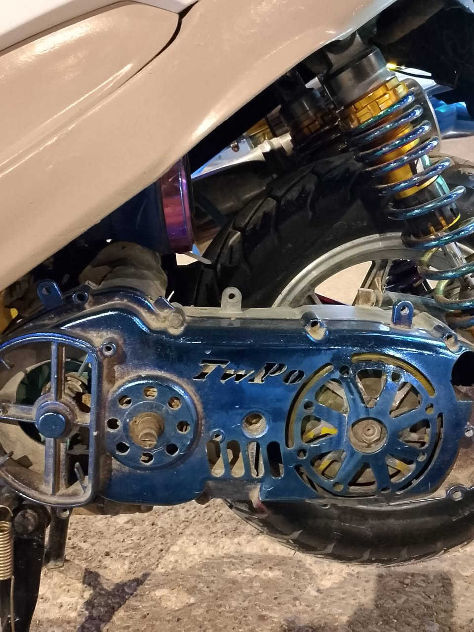 السلام عليكم مستعجل ع بيعتها
شباب ماكس عدله 
نضيفه شوفت عينك الدراجه هيه تسولف
شلعه ومعدل صاروخ وكلشي كدامك واضح
بيها تزويد هواي

ملاحضه..........
مكينه بلاديه كابريتر بلادي
سعرها بلاش بلاش بلاش

الشراي يتصل او يدخلي خاص
مكاني كوت
***********
