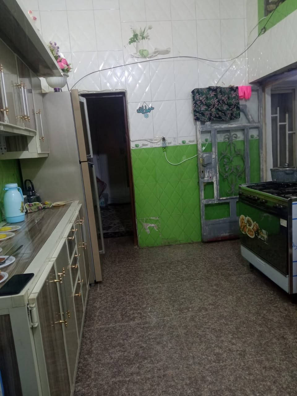 السلام عليكم
مشتمل للبيع طابو صرف الموقع المحاويل حي ابو سديرة بناء جديد مطلوب للمصرف 75 مليون تسديد بالشهر 440 موقع مميز مساحة المشتمل 100 م  للاستفسار الاتصال على الرقم الهاتف ***********
