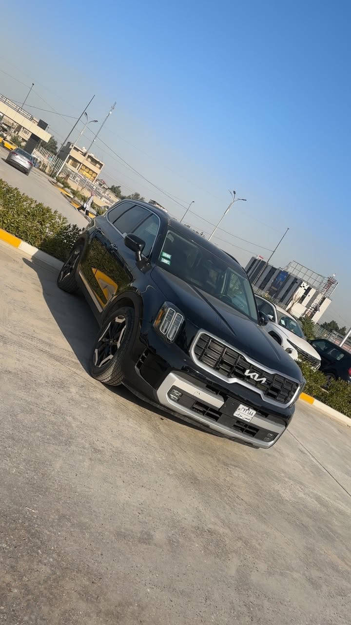 تيلورايد 23 فول بيع مستعجل 

لون اسود

 رقم فحص مؤقت بأسمي 

 بدون نقص برغي 

مـواصـفاتها 

فئة S

سلندر 6

فتحة سقف

بصمة

تشغيل عن بعد

كشنات كهرباء

 كشنات تدفئة تبريد

تحديد مسار

تحكمات ستيرن

نضام ابل كاربلاي

اندوريد اوتو

كشنات جلد 

كشنات vip

عدسات زينون

شاشة متصلة

مانع تصادم امامي/خلفي/جانبي

اوتو هولد

اوتو ستوب

اشاير بل مري

لايتات امامي خلفي LED

مري شفط

جنطة كهرباء

7 لراكب كشنات فصل

صور الحادث بلمنشور وطلع بيها كلير من امريكا جاملغ وباب 

السعر 243$ ماكو هيج سعر بيع مستعجل 

مكاني بغداد البنوك او شارع فلسطين 
***********
