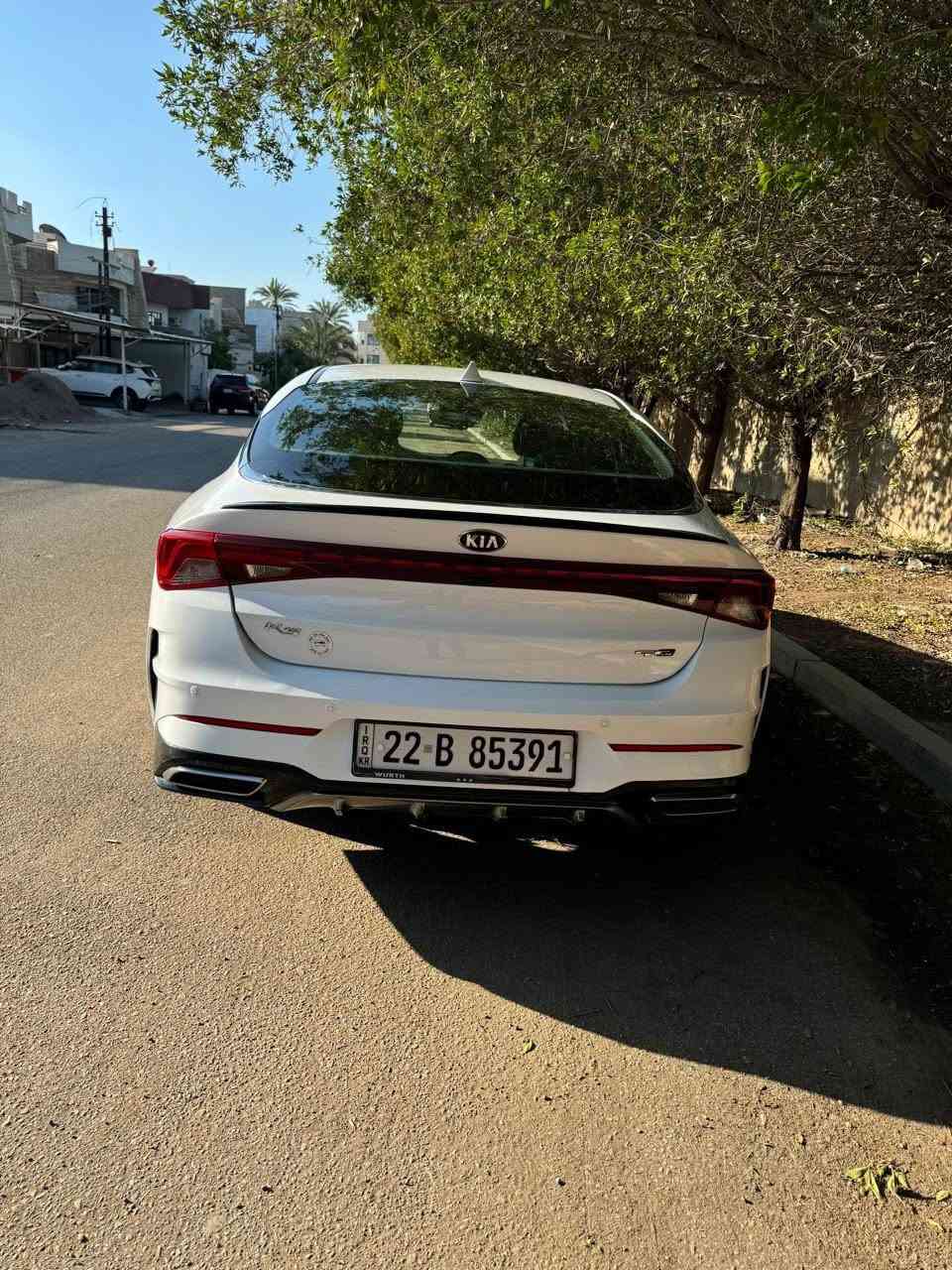 كي فايف 2021 وارد امريكي جي تي لاين رقم اربيل بأسمي 
المواصفات 
1600 تيربو 
ماشيه 43 الف كيلو متر 
كشنات جلد اسود 
بصمه
رادار امامي و خلفي و جانبي
مثبت سرعة
توقف تلقائي
سايد بريك دكمة
الحادث جاملغ خلفي وباب خلف السائق كما موضح بالصور
مكان السيارة بغداد 
السعر 183 $
***********
