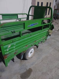 ستوتة للبيع شحن سعر ٤٠٠ الف هذا رقمي ٠٧٧١٩٦١٠٤١٢