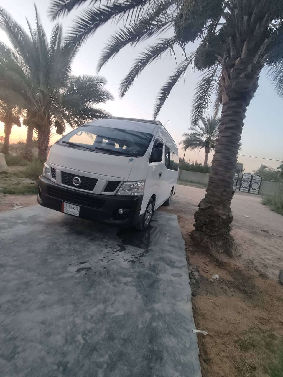 السلام عليكم نيسان يورفان موديل 14 سياره مكفوله ما عده بارد شويه باب سلايت.سعره (195) وبيه مجال بكانه بابل ‏‪***********‬‏
