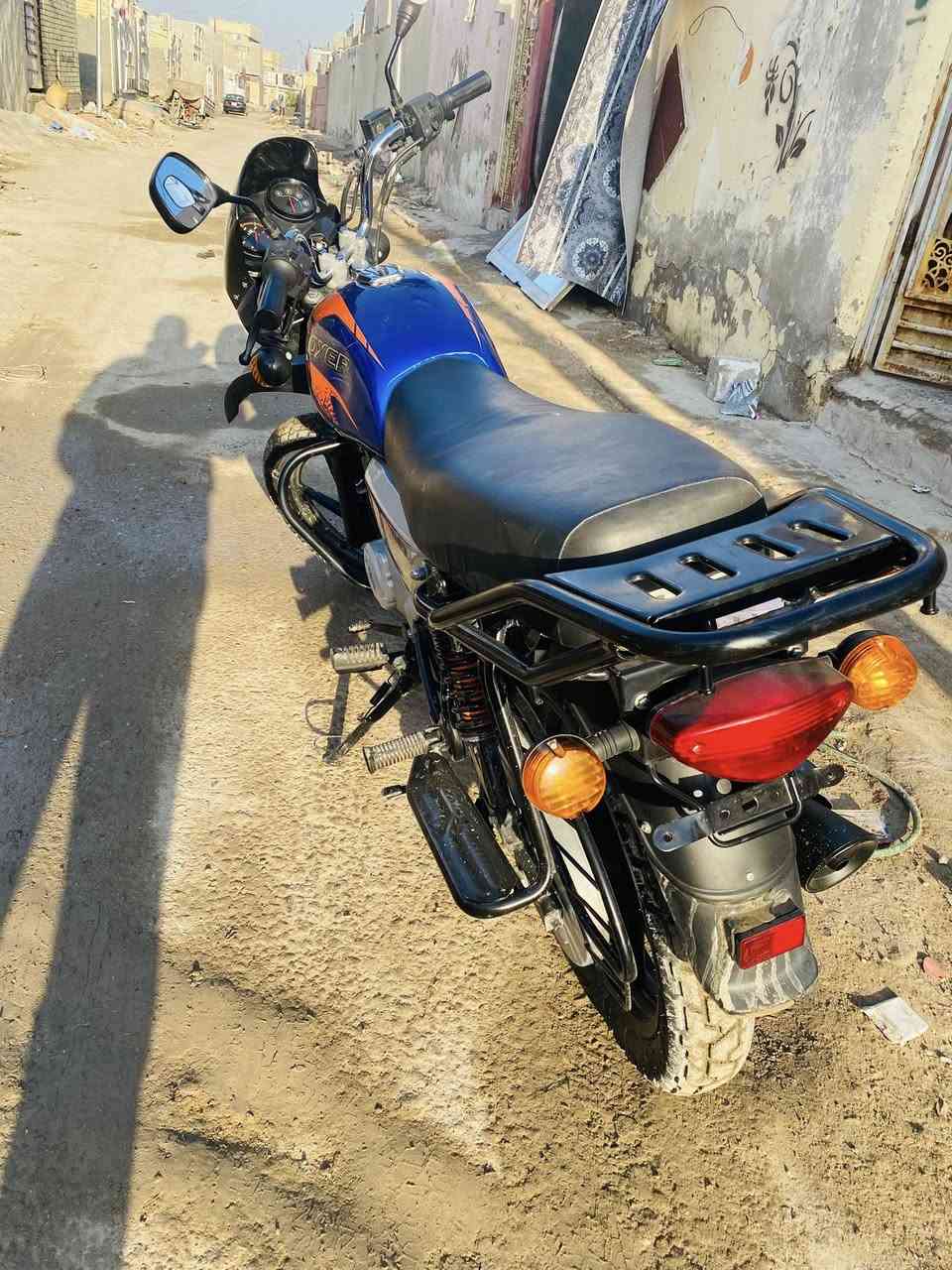 دراجه بوكسر موديل 2023 مكفوله كفاله عامه العنوان بغداد مدينه الصدر السعر 1550وبيه مجال ***********
