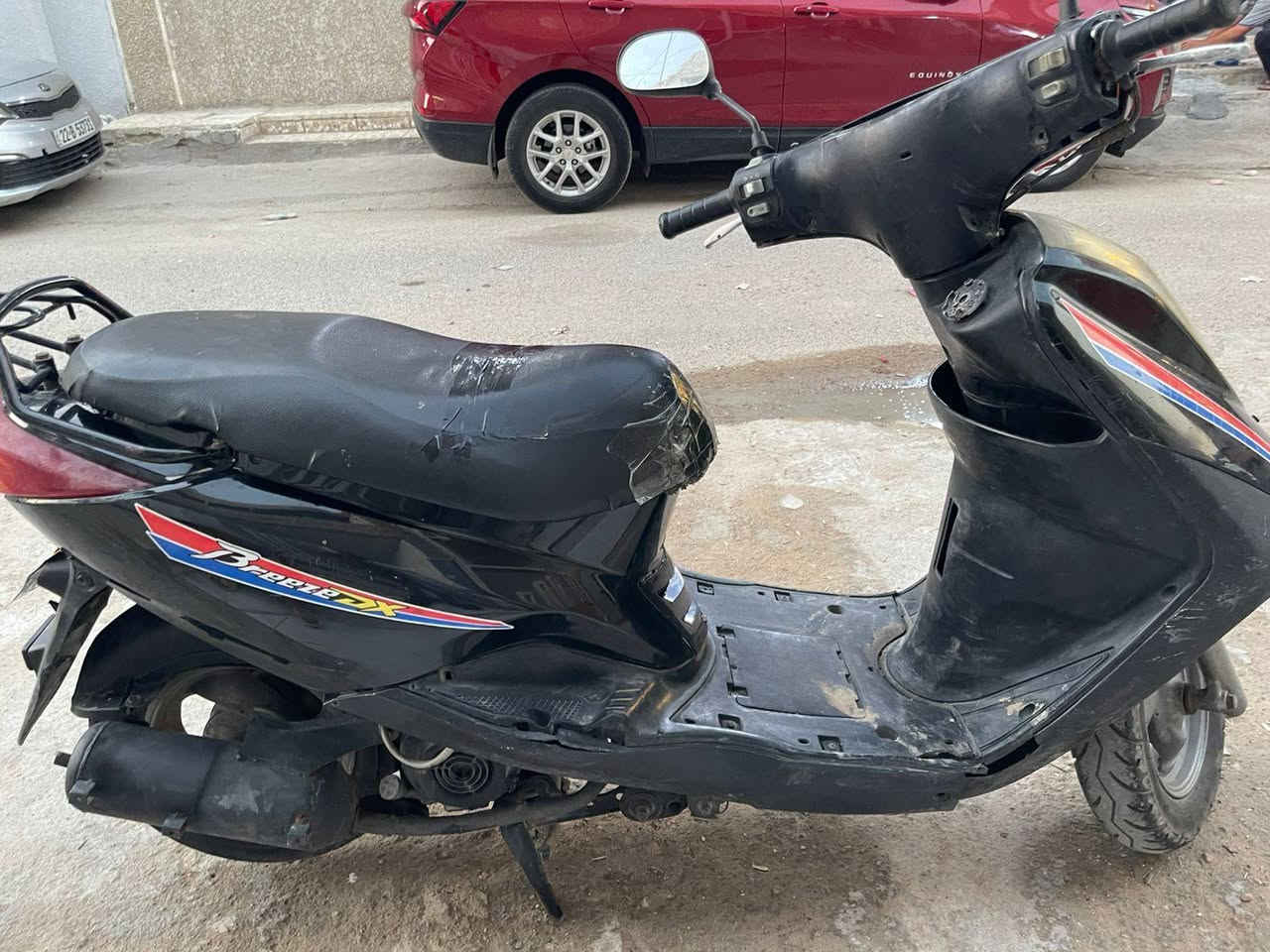 سلام عليكم
بريز كابريتر 
سعره 350بيه مجال
***********
