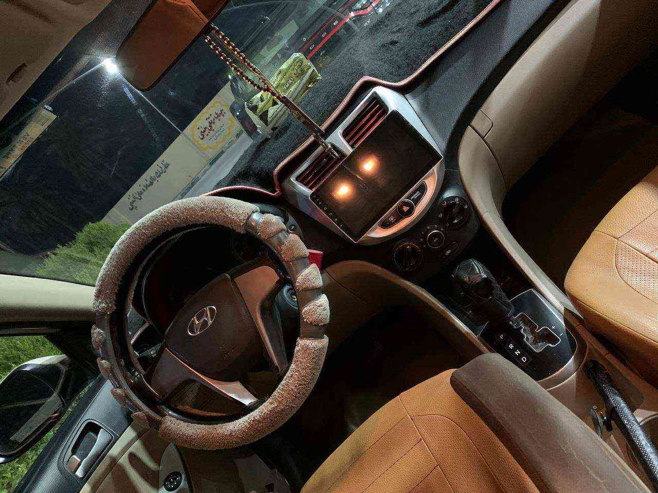 اكسنت 2016
امريكي لون رصاصي محولة اصفر والسنوية تقرة صفرة حادثهة بأمريكا موضح بالصور وبيهة طخطخات خفيفة بالعراق كير ومكينة مكفول كفالة عامة والسيارة مال دوام ابد ممشتغل بيهة السيارة ممتعوبة تبريد تدفئة صدر امامي جديد قبل شهر بدلتة  سعرهة 88 وبيهة مجال 
***********
