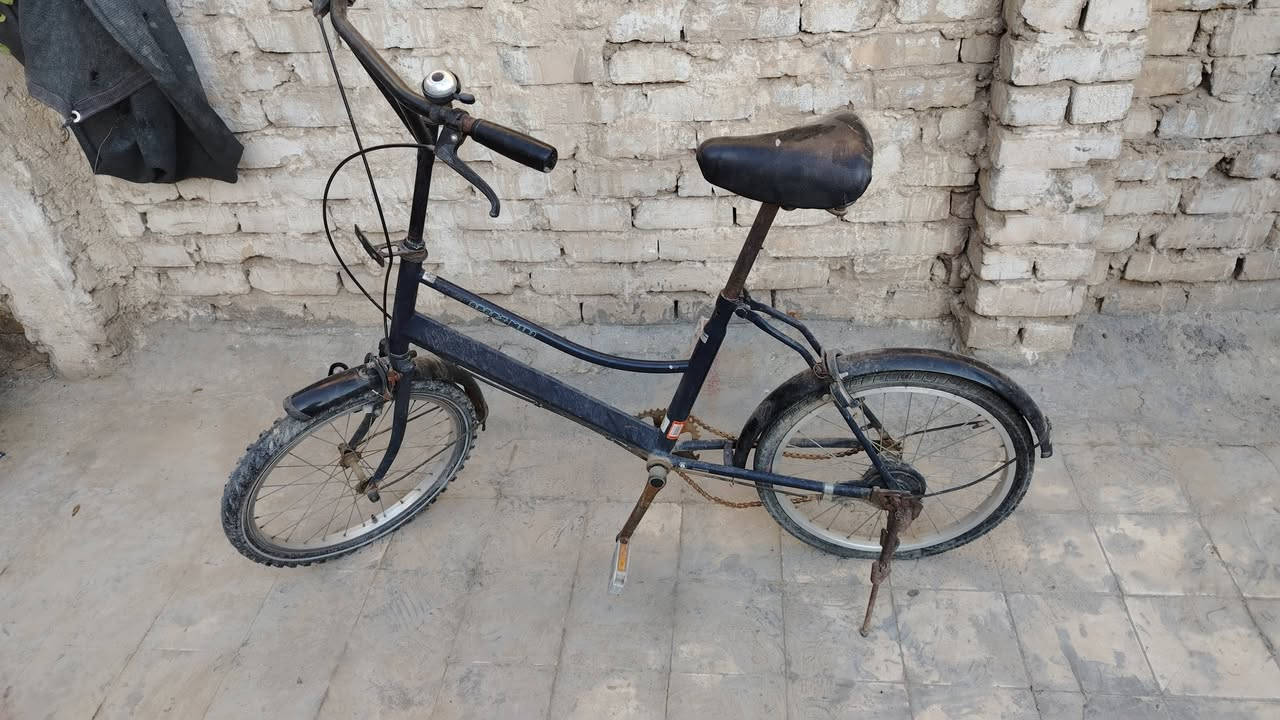 بايسكل للبيع ناقصة جوب وزنجيل مكاني بغداد الأمين سعرة ٥٠


**إذا كنت صاحب هذا الإعلان وتريد حذفه لأي سبب، رجاءا أرسل رسالة إلى الدعم الفني**