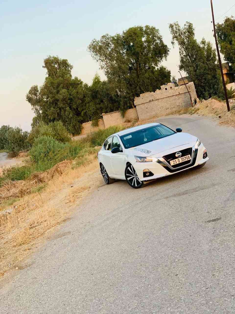 نيسان التيما SR
فول بدون فتحة

موديل 2020

ماشية80 ميل 

شفتات كير

شاشه كبير 

كشنات جلد + كشن كهرباء

تخم تاير جديد ويل شركة بلادي 

رادار 360 درجة

تحكم ستيرن تثبيت سرعه  

حادثه فقط ربع جاملغ سكن صبغ بدون دواخل. بجم كبس 

 ايرباك  استيرن راجع سستم ابيع شرط الفحص

 سونار ورقم رقم الشاصي 

1N4BL4CV1LC140999

السعر 158بيها مجال 

مكان السياره ديالى خانقين

***********
