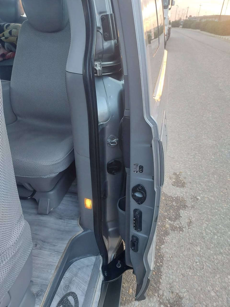 السلام عليكم ستاركس دبلو موديل ٢٠٢١رقم اربيل فول كفاله عامه عراق وكوريا ***********
