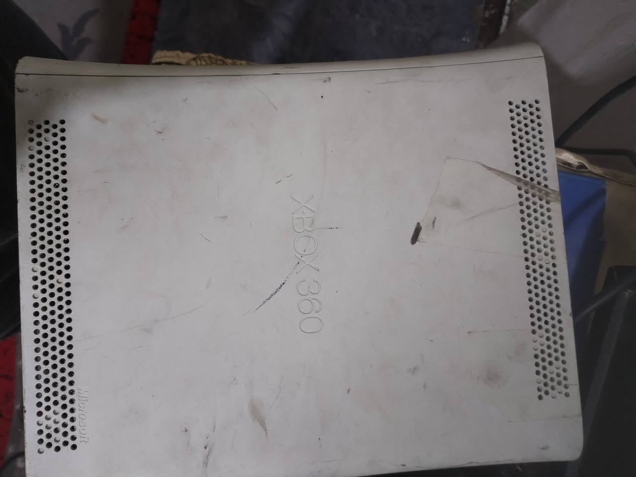 سلام عليكم عندي البيع
🔥 Xbox 360 

لمبة حمراء ! 🔴

الحالة: لمبة حمراء، يحتاج شوية تصليح في البورد

بدون يد، بدون هاردسك، بدون كيبلات

السعر: 45

 (قابل للفاهم 

ممتاز للمهتمين بالتصليح أو كقطع غيار

📲 تواصل واتس/اتصال: [***********]
مكاني بغداد دوره 

#ملاحضه يجوز يطلع عطل لحيم او بورد ضارب +او بطاريه +جهاز جنت تاركه لين بل دوام 

ماعجبك سعر عوف لا تعلق تعليق سلبي
