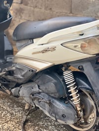 دراجه سكنس بسعر 600 وبيها مجال بسيط 07715110512
