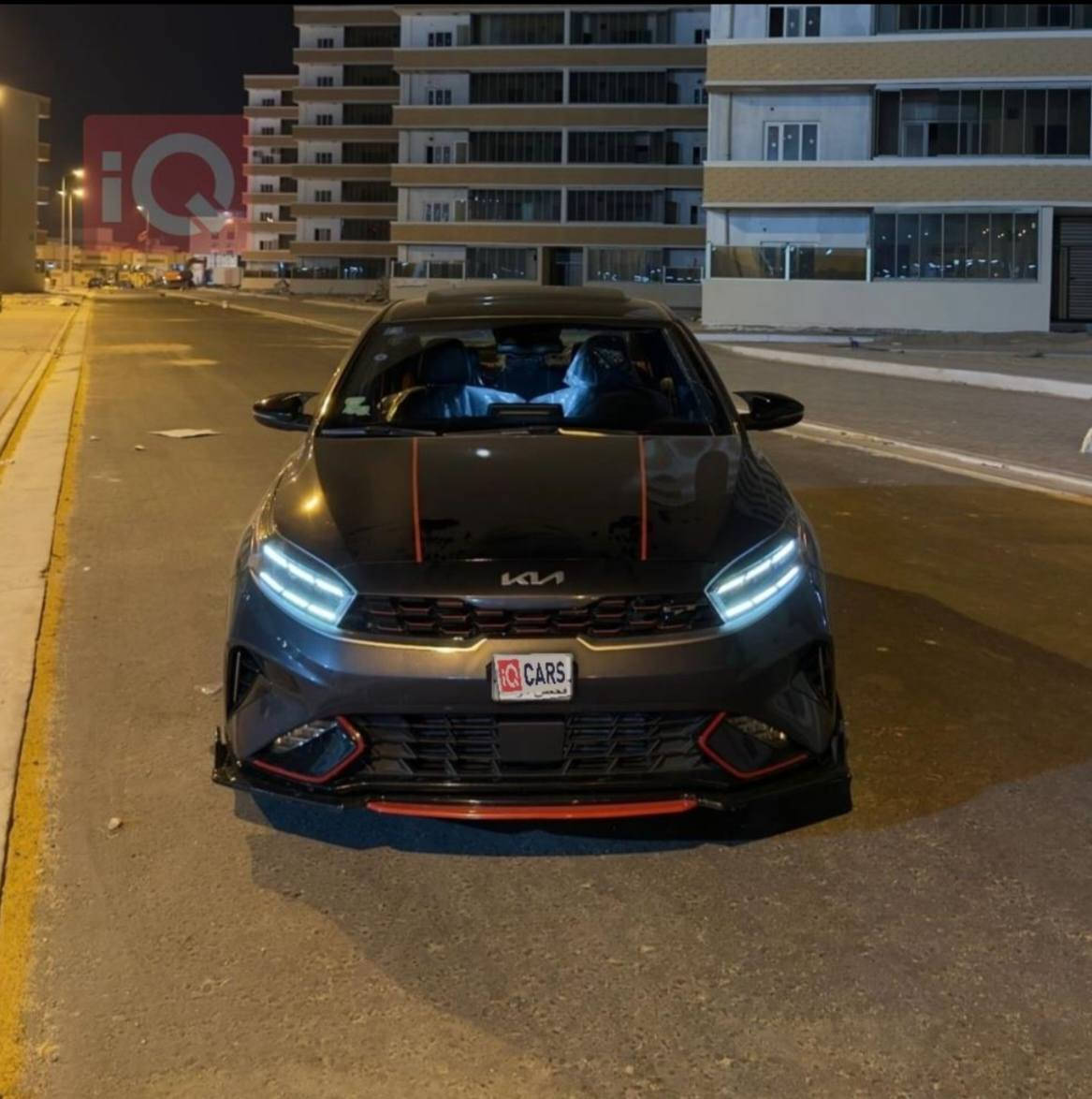 السلام عليكم ورحمة الله وبركاته
* كيا فورتي 2023
* فول مواصفات
* محرك 1600 تيربو
* كير DCT دبل كلج  7نمر
* ماشية (76)k m
🛑 * الحادث بابين فقط مبدلات من جهة السائق وخلف سائق 
* رقم السيارة بصرة
* المواصفات
🟣 بصمة تشغيل +ابوب وصندوق
🟣 تشغيل عن بعد

🟣شفتات ستيرن

🟣 شاشة كبيرة

🟣اندرويد اوتو

🟣 كاميرا دواره
وضعيات عدد 2

🟣 انضمة قيادة ( نورمال + سبورت + سمارت)

🟣فتحة سقف

🟣نظام سماعات هارمن كاردن 

🟣 شفتات ستيرن 

🟣 قيادة ذاتية 

🟣كشنات جلد حضن مطرز احمر مع علامة 

🟣كشن كهرباء حار +بارد

🟣 ويل حجم 18 

⭕ ملاحضة السيارة بيها هواي مواصفات

مكان السيارة البصرة
السعر 165 وبيها مجال بسيط
بيع او مرواس سيارة عالية
***********
