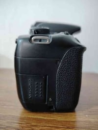 كانون 700D • عدسة 70-300 سيگما • 50mm فتحة 1.8