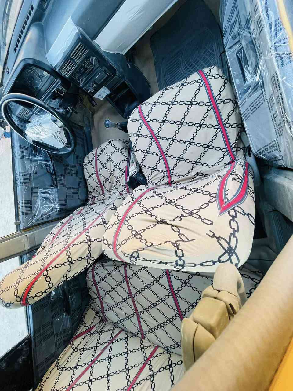 سايبه موديل 2010 تحويل مباشر السعر16 وبيه مجال
مكينه وكير نضيفات كلش  للأتصال ***********
حداديه 80./.
تحويل مباشر (بيع مستعجل كلش)
مكلف بلنشر
