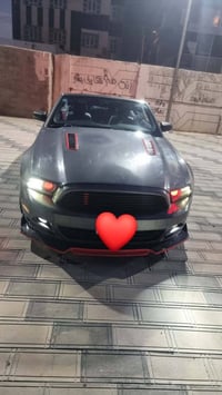 موستنك موديل 2014 محركها 3700 كير اتوماتيك  رقم بغداد الماني مشروع وطن...