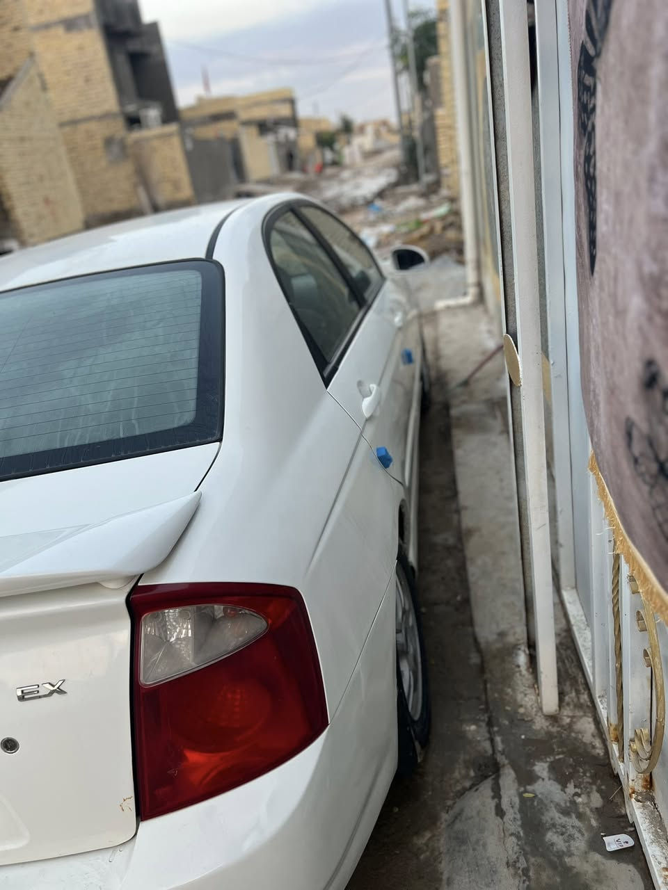 سلام عليكم سياره البيع كيه سيراتو موديل 2006وارد خليجي مكفوله من العيب الشرعي كصه ونقل حداديه غبل سبوع مشتغله خلفي وامامي رقم بغداد بسمي  رقم انكليزي تحويل مباشر سياره جاهزه خير من الله مال جناي (مكان ناصريه مركز )(السعر 80 وبيه مجال )رقم الهاتف ***********
