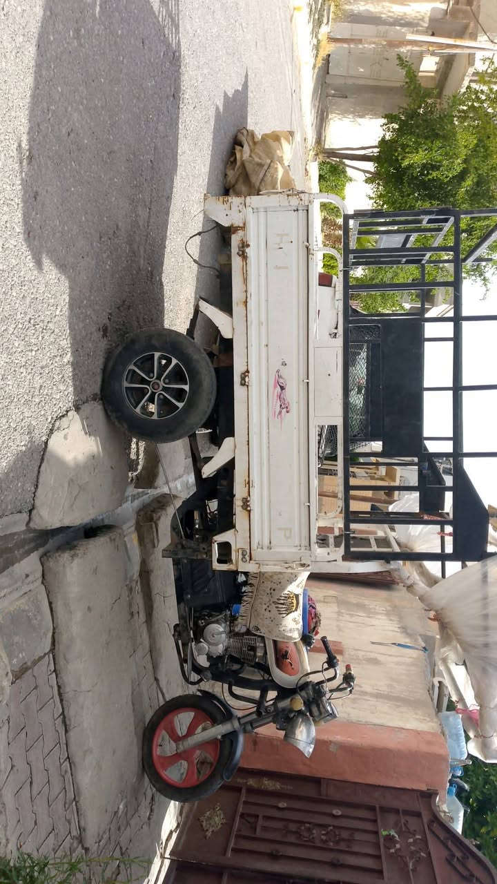 السلام عليكم ستوته للبيع موديل 22 نظيفه بالشرط كل عيب ما بيها مال جناي ستوته خير من الله ابيعها بدون محجل شنت مو وياها سعرها مناسب شراي اتصل ***********
