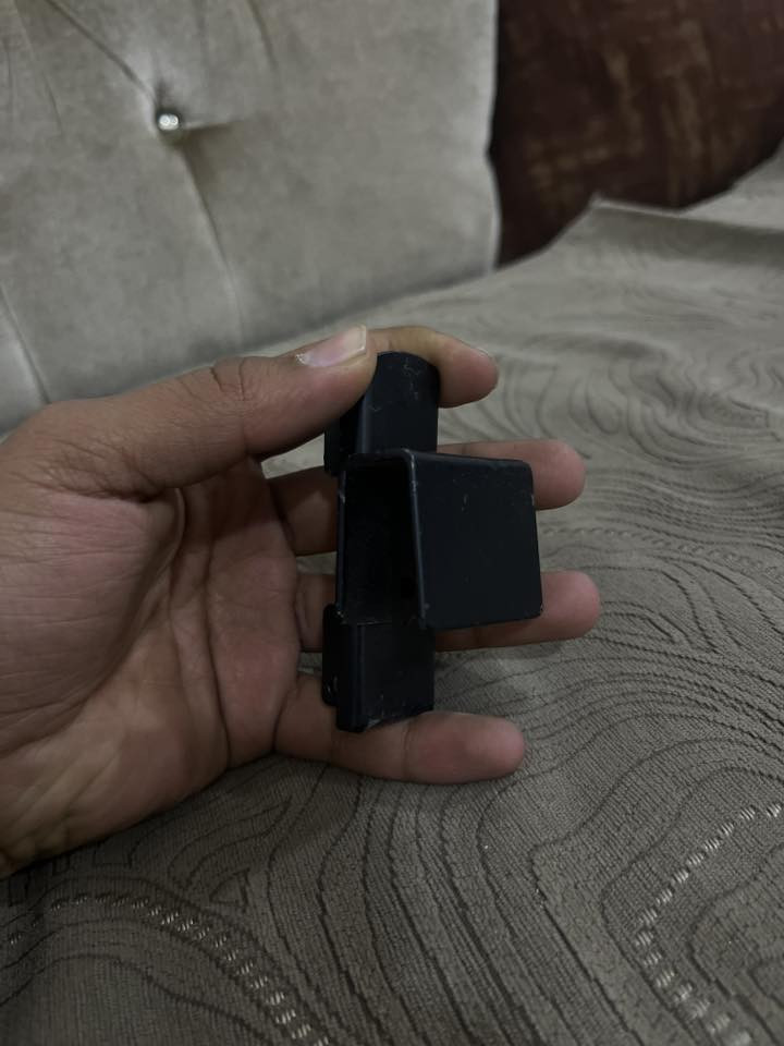 سلام عليكم قطع عرض حذيه-وستاند ملابس 
(مستعمل ) نضاف 
بلاستك69قطعه
حديد 48قطعه
ستاند24
صغيره 24
يفيد اهل مشاريع 
 

***********
