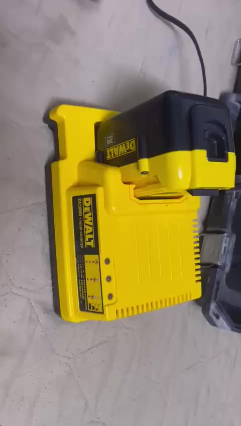 أمريكي اصلي غير مستعمل بطاريات ميشتغلن لئن متروكات مدينةالصدرتوصيل ماعندي ***********
