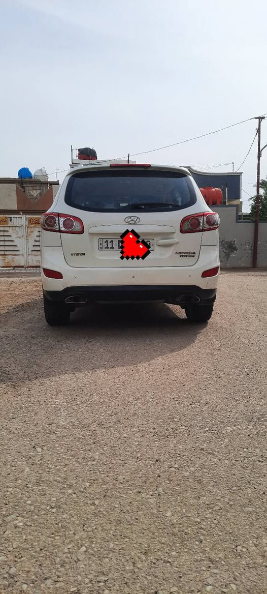 سنتافي خليجي موديل 12 .... 6 سلندر رقم بغداد الجديد 7 راكب 3 قطع تبريد مكفوله كفاله عامه تخم تاير صدر جديد السونار معه الصور السعر 167 وبيها مجال   عنوان بعقوبه حدمكسر ***********
