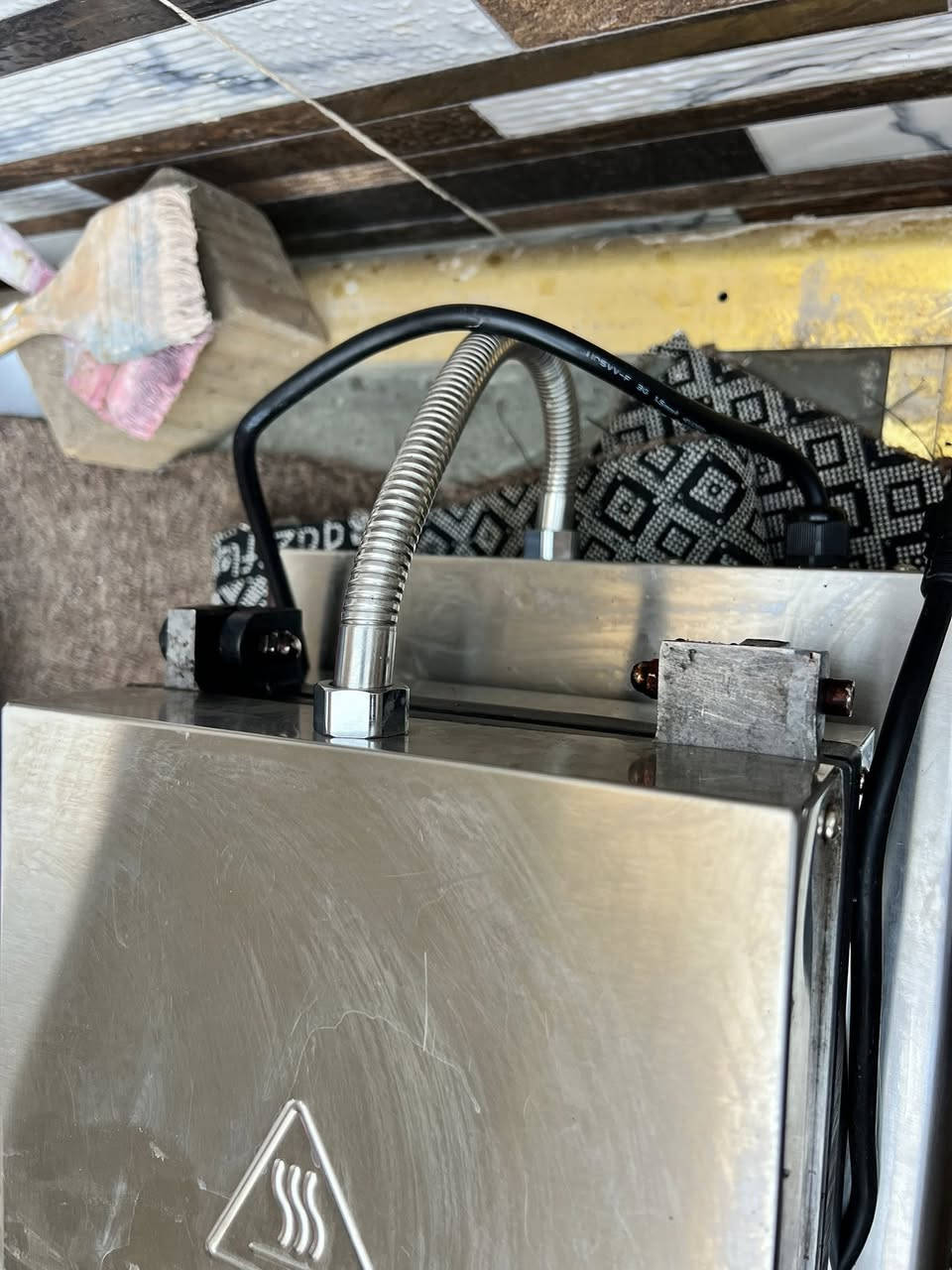 جهاز تحضير وافل ريمتا تركي بعد بي ضمان 11 شهر لـ أهل المصلحه الجهاز ما مشتغل عشرين قطعه اقل رايدة بـ 200 الف مكاني ناصرية


**إذا كنت صاحب هذا الإعلان وتريد حذفه لأي سبب، رجاءا أرسل رسالة إلى الدعم الفني**