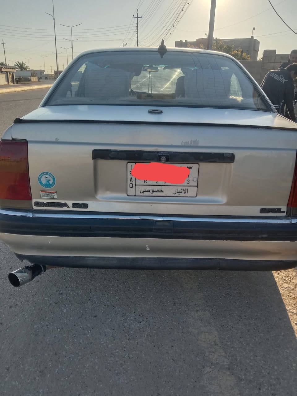 السلام عليكم اوبل اويمكا 92 محرك 2000 كير  عادي سياره مال جناي كير ومحرك مكفولات كهربائية كلهه شغاله السعر 35بيهه مجال مكانهه  رمادي جويبه لاستفسار على رقم
 ‏‪0781 318 8698‬‏
