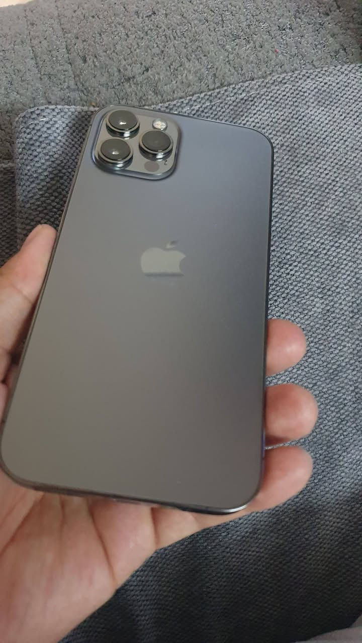 ٢٥٦ 12 pro max
متبين اي ملاحظات
محافظ عليه اول مرة اشيل الكفر مالته
بطارية ٧٨% 
سعره ٣٠٠الف فقط
كامل ملحقات 
مكاني بغداد حي الخضراء
***********
