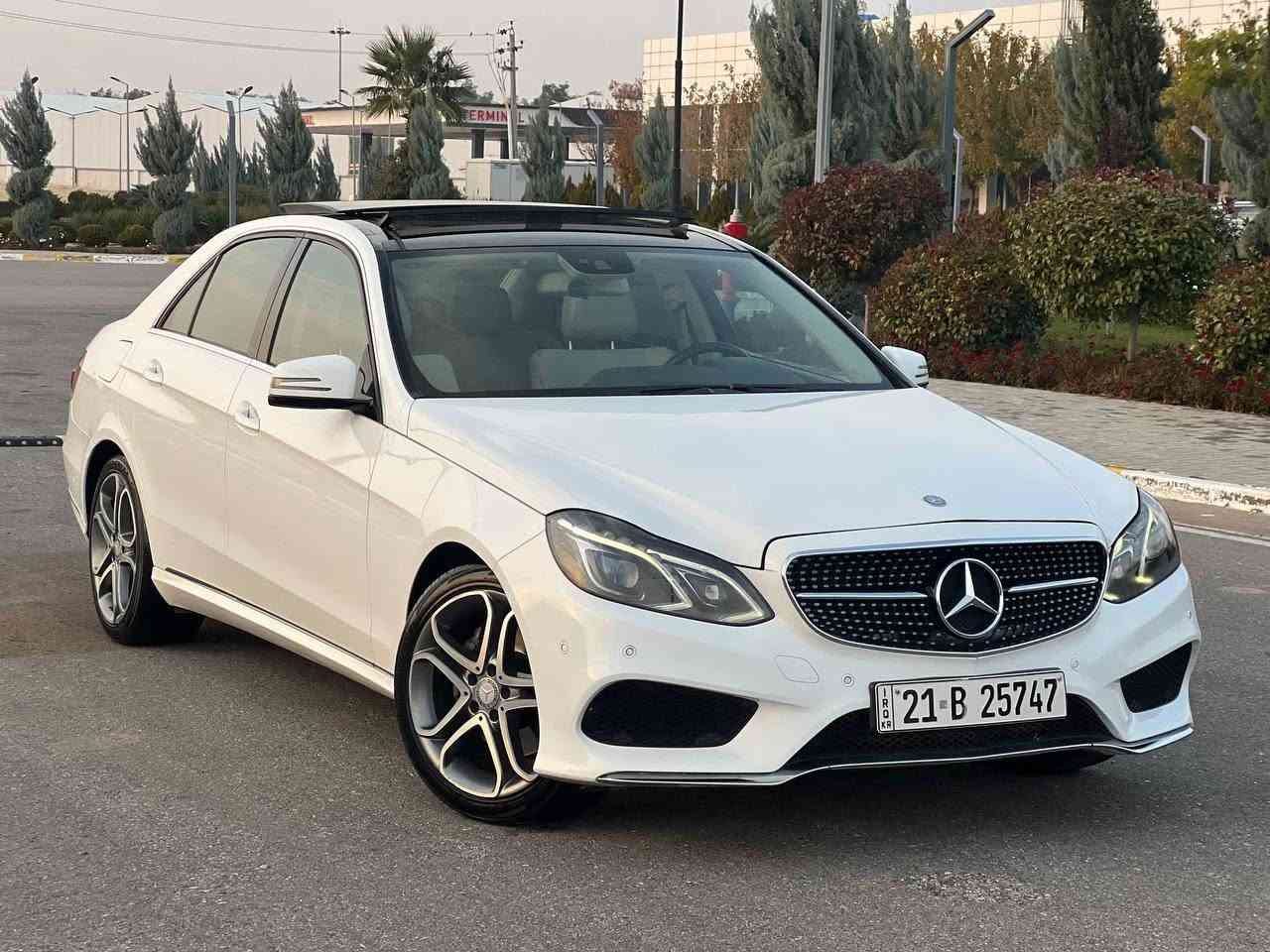 بسم اللّه الرحن الرحيم
Mercedes benz___ E-200💥💥💥

موديل 2015

ماشييه80 مايل حقيقى

وارد المانى ظمان دولى وكلين تايتل بس بيها قطعه وحده مصبوغ بدون حادث بدون دواخل و بدون ايرباك شرط فحص

والباقى مكفول كفالة عامه

مواصفات فول فول 1/1 ( بانوراما - كشنات جلد - كشنات

هيتر - كشنات كهربائى - خمس بردات - رادار امامى و خلفى - حساسات امامى و خلفى - لايتات زينون و ليد - و بعد بيها هوايه

مواصفات ...)

كير و المحرك مامفتوح ومابى اى خلل وصوت ومكفول

من كلشى

كل سيرفات امسويلها من شريكه BCM و مابى دينار مصرف الدهن محرك و هايدروليك كير وتايرات جديده امبدل يعنى دينار

مصرف مابيها كلشى على وظع الشركه

مكان سياره كلار ———

***********
