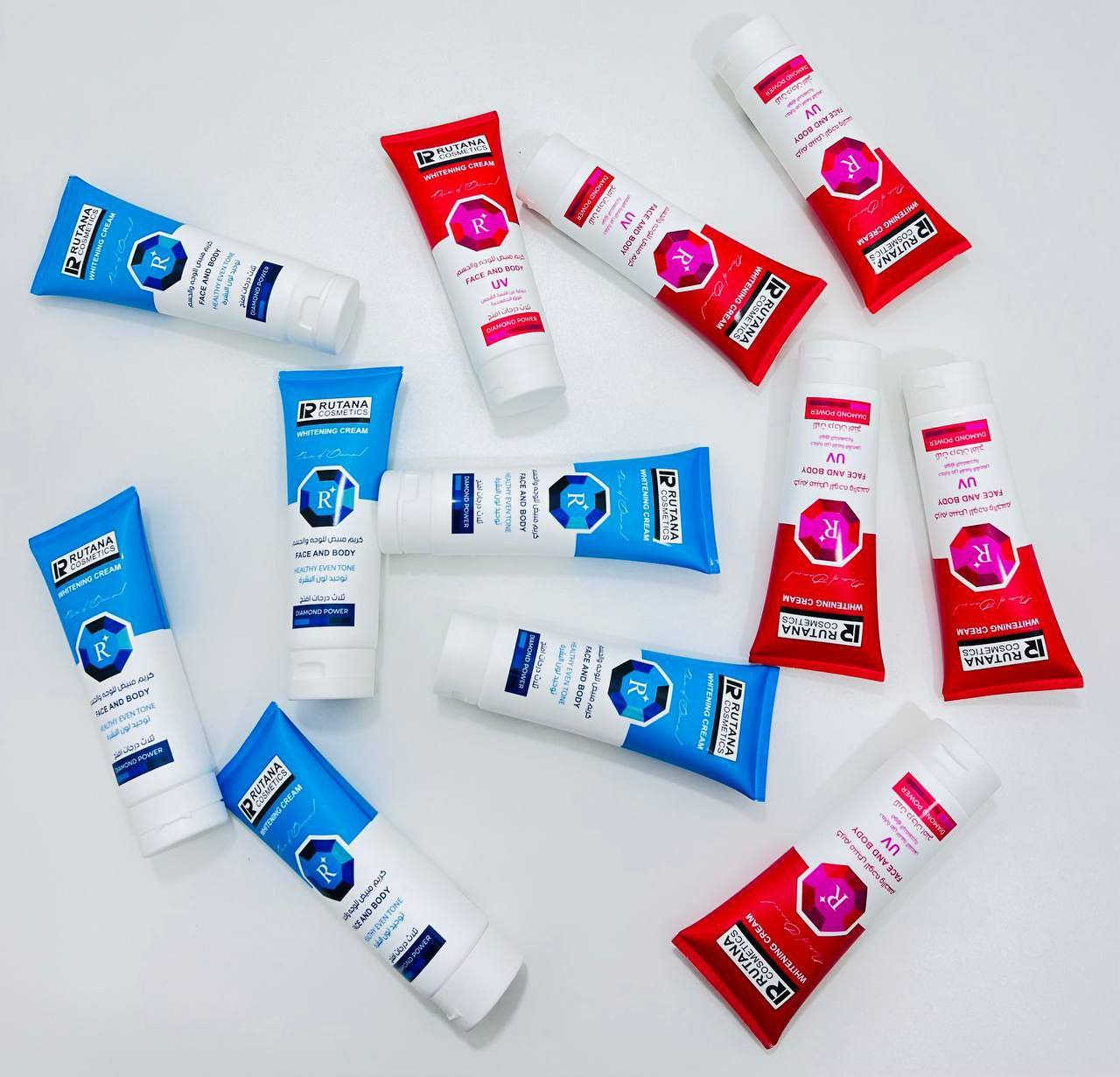 كريم تبييض للوجه والجسم من روتانا كوزمتكس (Rutana Cosmetics). 
يُستخدم لتفتيح وتوحيد لون البشرة.
يُقال إنه يمنح البشرة مظهرًا أفتح بثلاث درجات.
يحتوي على مكونات تساعد على ترطيب وتنعيم البشرة وحمايتها من العوامل البيئية الضارة.
يحتوي على الكولاجين وفيتامينات A, B3, B5, C, D, E التي تجدد وترطب خلايا البشرة بعمق ومضادة للتجاعيد.
مناسب لجميع أنواع البشرة وخالٍ من المواد الضارة

السعر راسلوني خاص وتدللون


**إذا كنت صاحب هذا الإعلان وتريد حذفه لأي سبب، رجاءا أرسل رسالة إلى الدعم الفني**