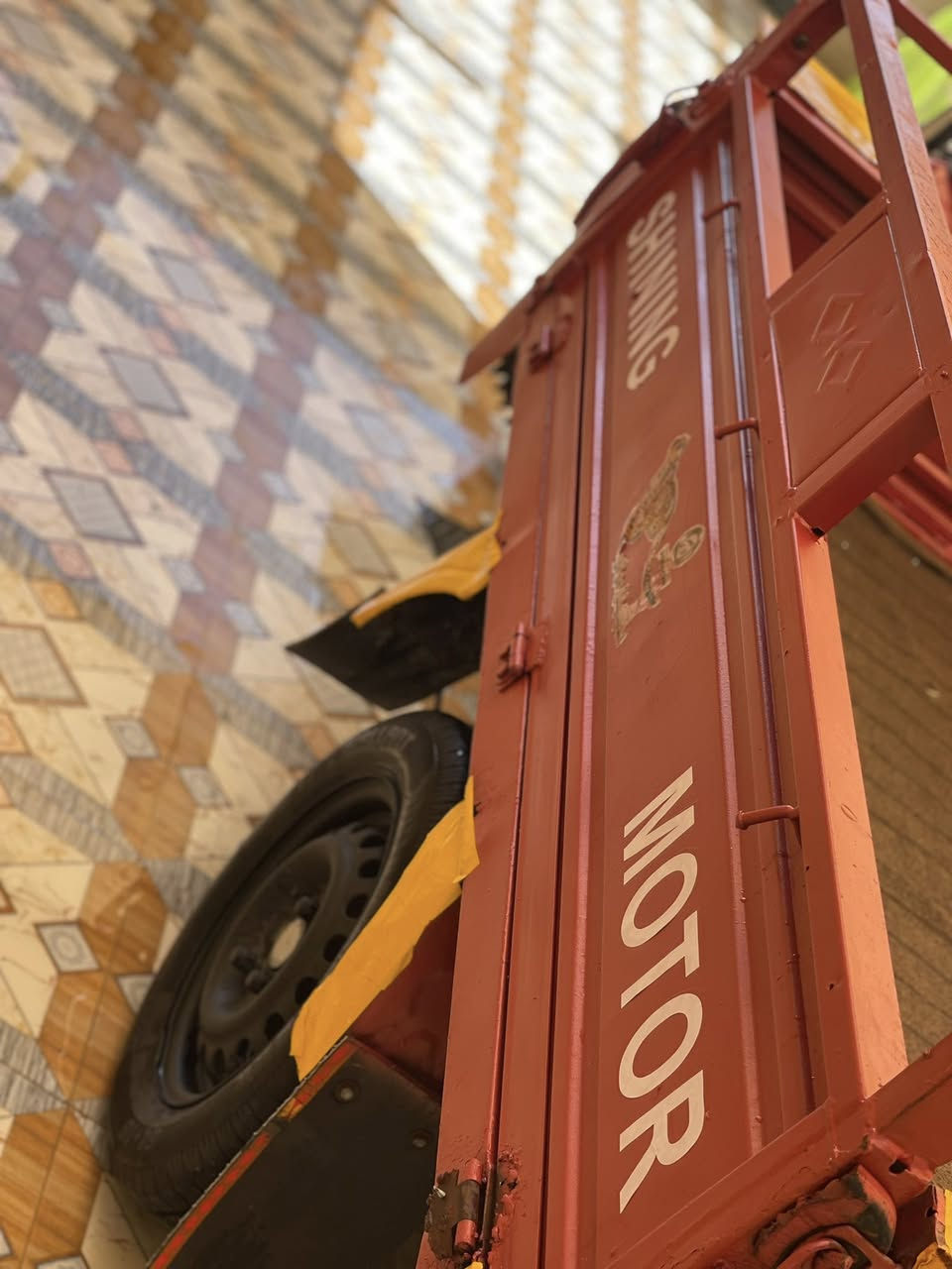 السلام عليكم
ستوته فحل 
وراق صوليه جاهزه الترقيم 
ستوته اخت زيرو 
محرك 24 كارتون 
تخم تايرات جوبلس 
شاصي مكفول 
ركبه مكفوله 
كهربائيات كله شغال 
سلف هندر 
سبير
مكاني ناصريه قضاء الرفاعي 
نتصل وبلخدمه 
***********
