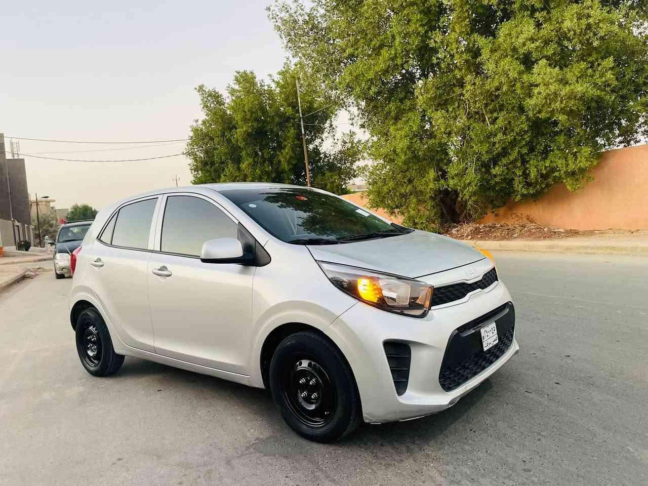 سلام عليكم
كيا بيكانتو 2023 خليجي حرة 
شاشة/كامرة/تحكم استيرن /تخم تواير جديد /مكينة /وكير /وحدادية /وتبريد وتدفئه على شرط /محرك دوش وكير 6نمر/سياره بيه فقط جاملغ خلفي جه السايق فقط 
السعر:112 وبية مجال 
للأستفسار:***********
المركز:السماوة
