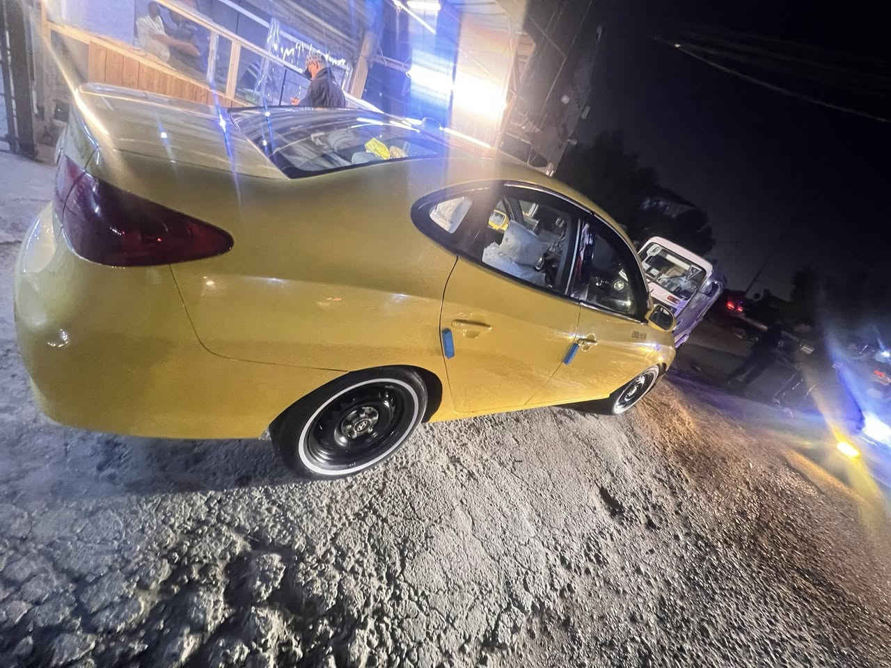 السلام عليكم النتره 2007وارد كندي بيها بنيد وجاملغ  مبدلات سياره تبريد ثلج كير محرك كفاله صدرها جديد سياره جاهزه ربع ما ذب عليها السعر ٨٣ وبيها مجال العنوان بغداد السياره بسمي تحويل مباشر ***********
