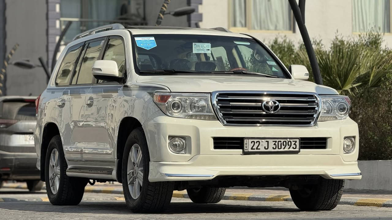 السلام عليكم ورحمة الله وبركاته
تويوتا لاندكروز
مديل : 2014 خليجي
ماشية : 186km الف
فول مواصفات شركة جيهان
بيها جاملغ خلفي صبغ ومكانين بارد
محرك 6 سلندر كير ومكينه مكفولات
هزة سنوية رقم جديد بسمي
العنوان : بغداد اليرموك
السعر جداً مناسب.. 36 ( 3 شدات و 60 ورقة ) .بيها مجال
***********
