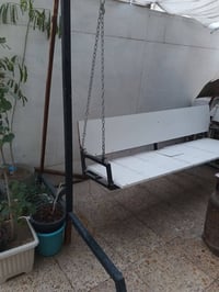 مرجوحة • للبيع