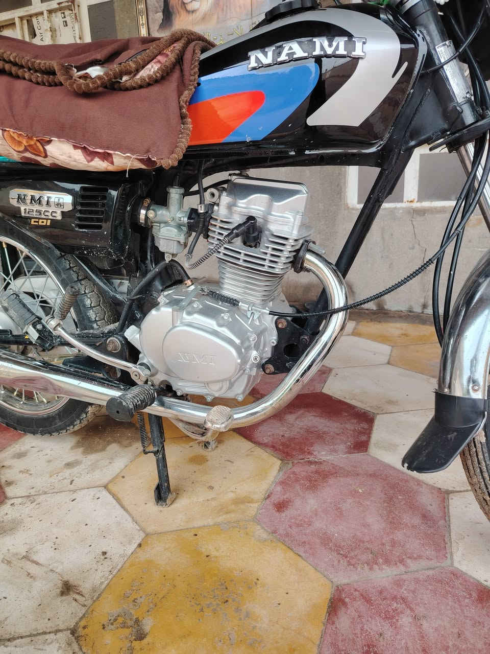 سلام عليكم 
نامه شلامجه الاصلي 
برغي ممفتوحه منه 
دراجه مفوله والله العنوان كربلاء طويريج _ سياحي 
وهاذه رقمي ***********
