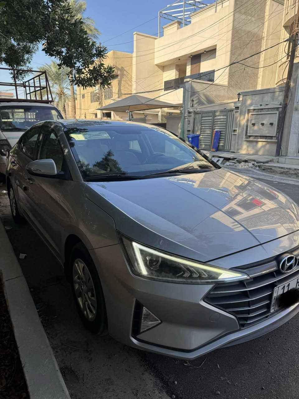 هونداي إلنترا 2020 خليجي
رقم بغداد (الإنكليزي)
الحالة: نظيفة جداً
المسافة المقطوعة: 45,000 كم حقيقي
بدون صبغ أو بارد
المواصفات:
محرك 1600 سي سي (دوش)
ضمان بنزين عادي
بدون دونز
دبل إيرباك
مرايات شفط
يدات نيكل
LED أمامي وخلفي
تحكمات ستيرن
كاميرا خلفية
سويج عدد 2
الإضافات:
كتلوكات الشركة كاملة
العدة كاملة (مثلث + طفاية)
تبريد خلفي
دركة خياط بلادي
تخم تاير جديد
بطارية جديدة
رقم صاحب سيارة ***********
